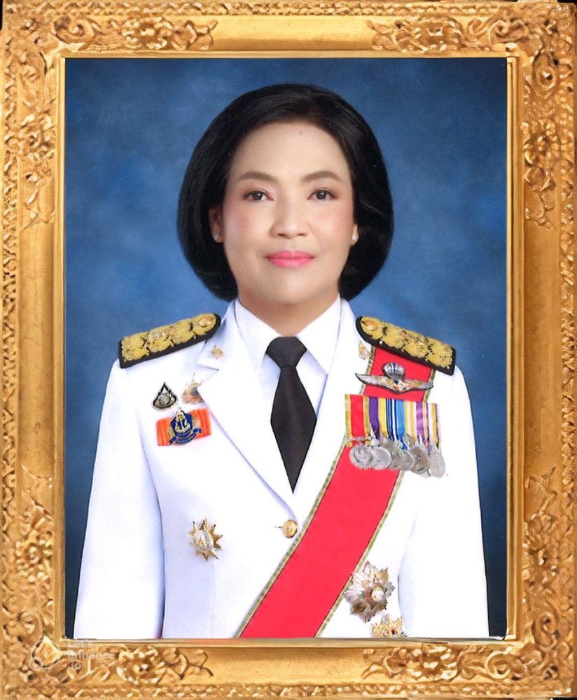 นายวิเชียร พัชรธรรมพันธุ์ อัยการพิเศษฝ่ายคดีอาญา 2 ภาค 4