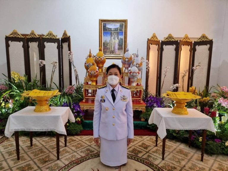 ร่วมลงนามถวายพระพรชัยมงคล เนื่องในเทศกาลวันขึ้นปีใหม่ พุทธศักราช ๒๕๖๕ ณ พระตำหนักภูพิงคราชนิเวศน์ อำเภอเมืองเชียงใหม่ จังหวัดเชียงใหม่