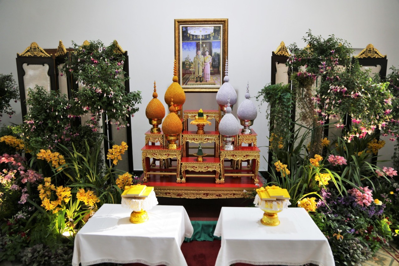 ร่วมลงนามถวายพระพรชัยมงคลเนื่องในเทศกาลวันขึ้นปีใหม่ ๒๕๖๖