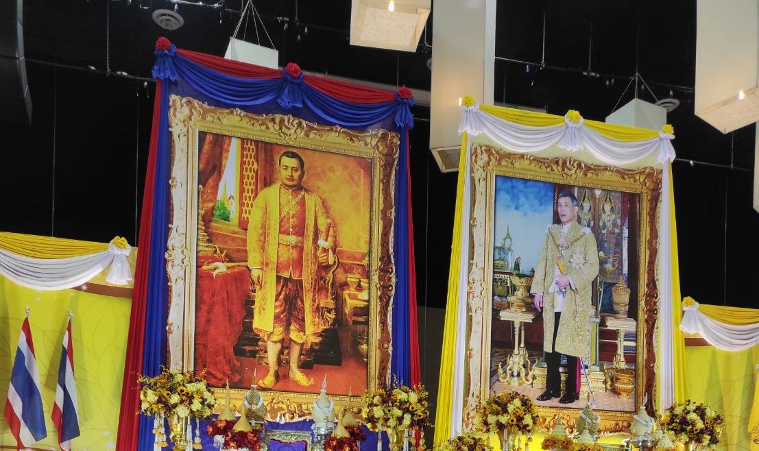 ร่วมพิธีถวายราชสักการะเนื่องในวันที่ระลึกพระบาทสมเด็จพระนั่งเกล้าเจ้าอยู่หัว พระมหาเจษฎาราชเจ้า ประจำปี ๒๕๖๖ และการจัดงานวันข้าราชการพลเรือน ประจำปี ๒๕๖๖