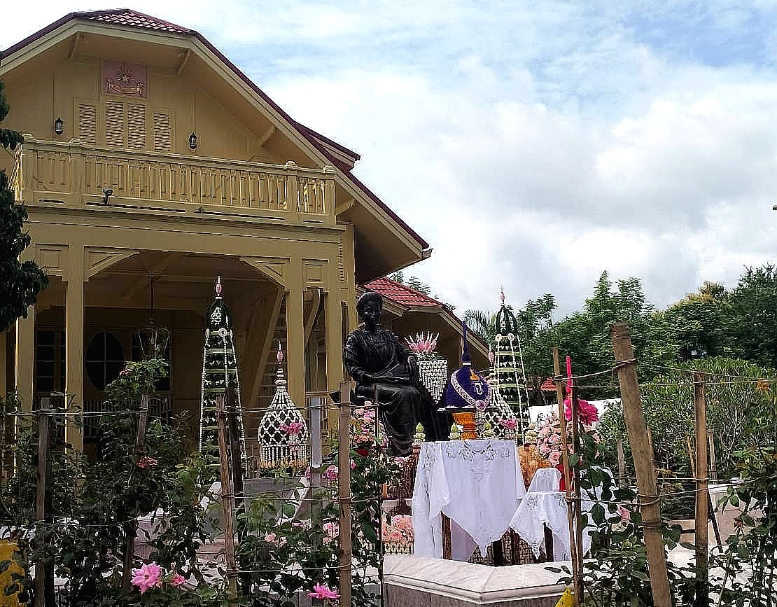 ร่วมกิจกรรมเฉลิมพระเกียรติพระราชขายา เจ้าดารารัศมี ในโอกาส ๑๕๐ ปี นับแต่วันประสูติ