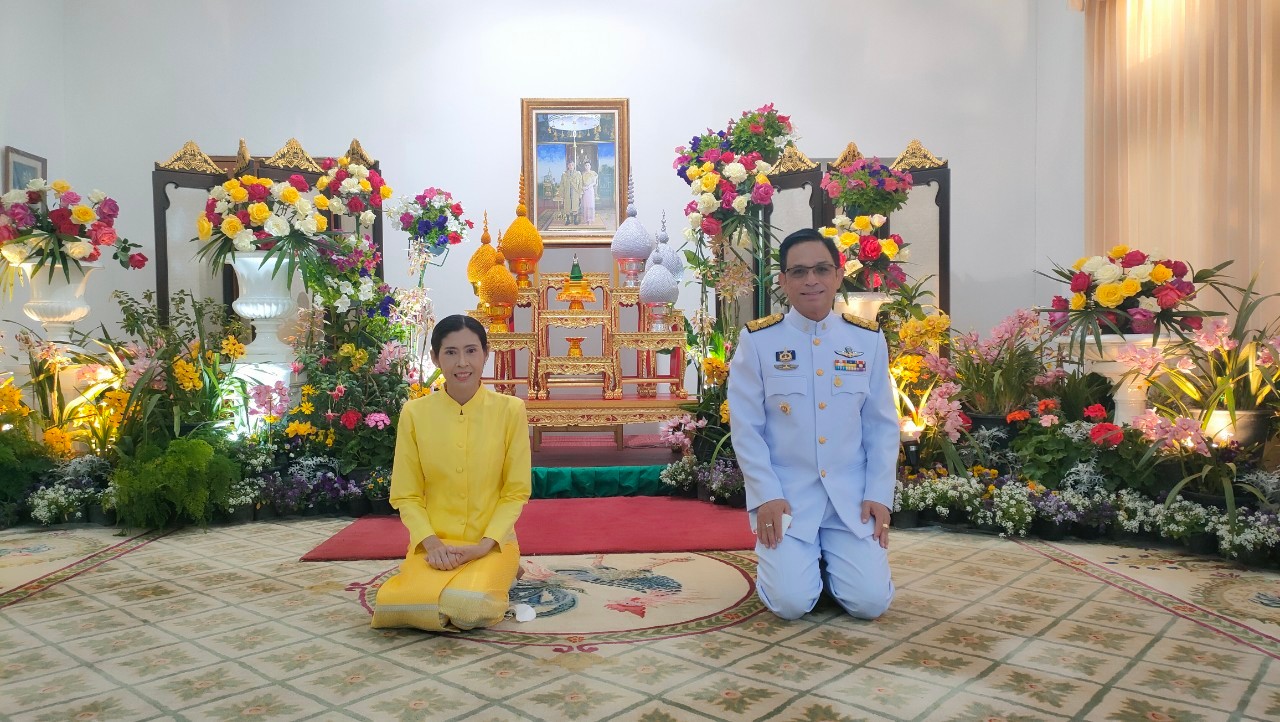 ร่วมลงนามถวายพระพรชัยมงคล เนื่องในโอกาสวันขึ้นปีใหม่ พ.ศ. ๒๕๖๗