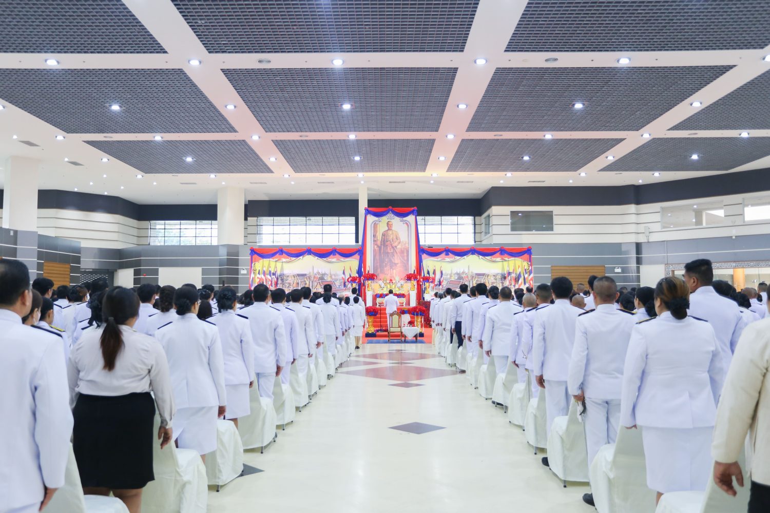 สำนักงานอัยการภาค ๕ มอบหมายผู้แทน ร่วมงานรัฐพิธีวันที่ระลึก “พระบาทสมเด็จพระพุทธยอดฟ้าจุฬาโลกมหาราช และวันที่ระลึกมหาจักรีบรมราชวงศ์”