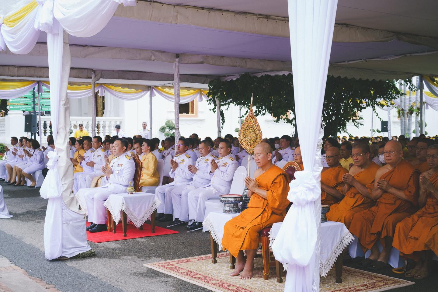 สำนักงานอัยการภาค ๕ ร่วมเป็นเกียรติในพิธีถวายน้ำสรงพระราชทานพระมหาธาตุเจดีย์วัดพระสิงห์ วรมหาวิหาร
