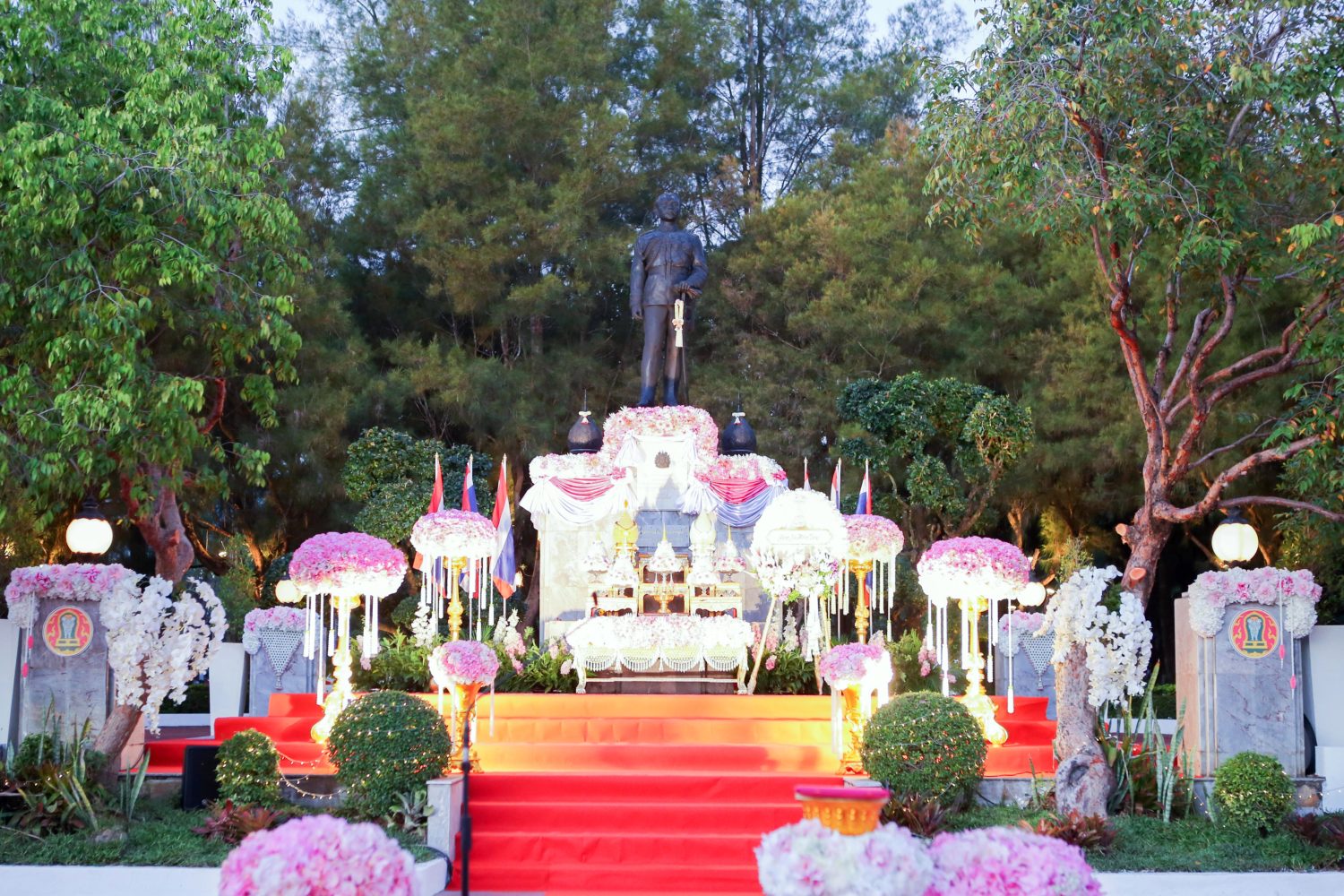 สำนักงานอัยการภาค ๕ มอบหมายผู้แทน ร่วมงานวันปิยมหาราช (วันคล้ายวันสวรรคตพระบาทสมเด็จพระจุลจอมเกล้าเจ้าอยู่หัว)