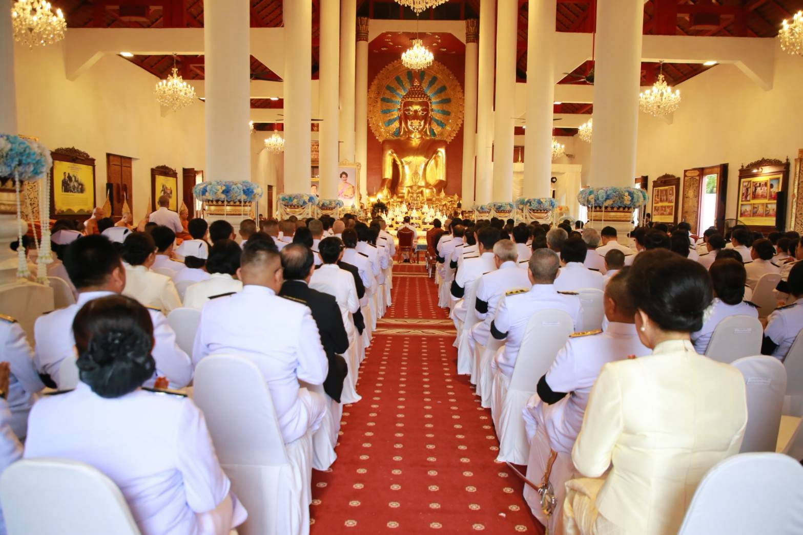 สำนักงานอัยการภาค ๕ มอบหมายผู้แทน เข้าร่วมพิธี​เจริญพระพุทธมนต์​และทำบุญตักบาตร​ถวายพระราชกุศล ​เนื่องในวันคล้ายวันพระราชสมภพสมเด็จพระนางเจ้าสิริกิติ์ พระบรมราชินีนาถ พระบรมราชชนนีพันปีหลวง​​ และวันแม่แห่งชาติ ๑๒ สิงหาคม ๒๕๖๙