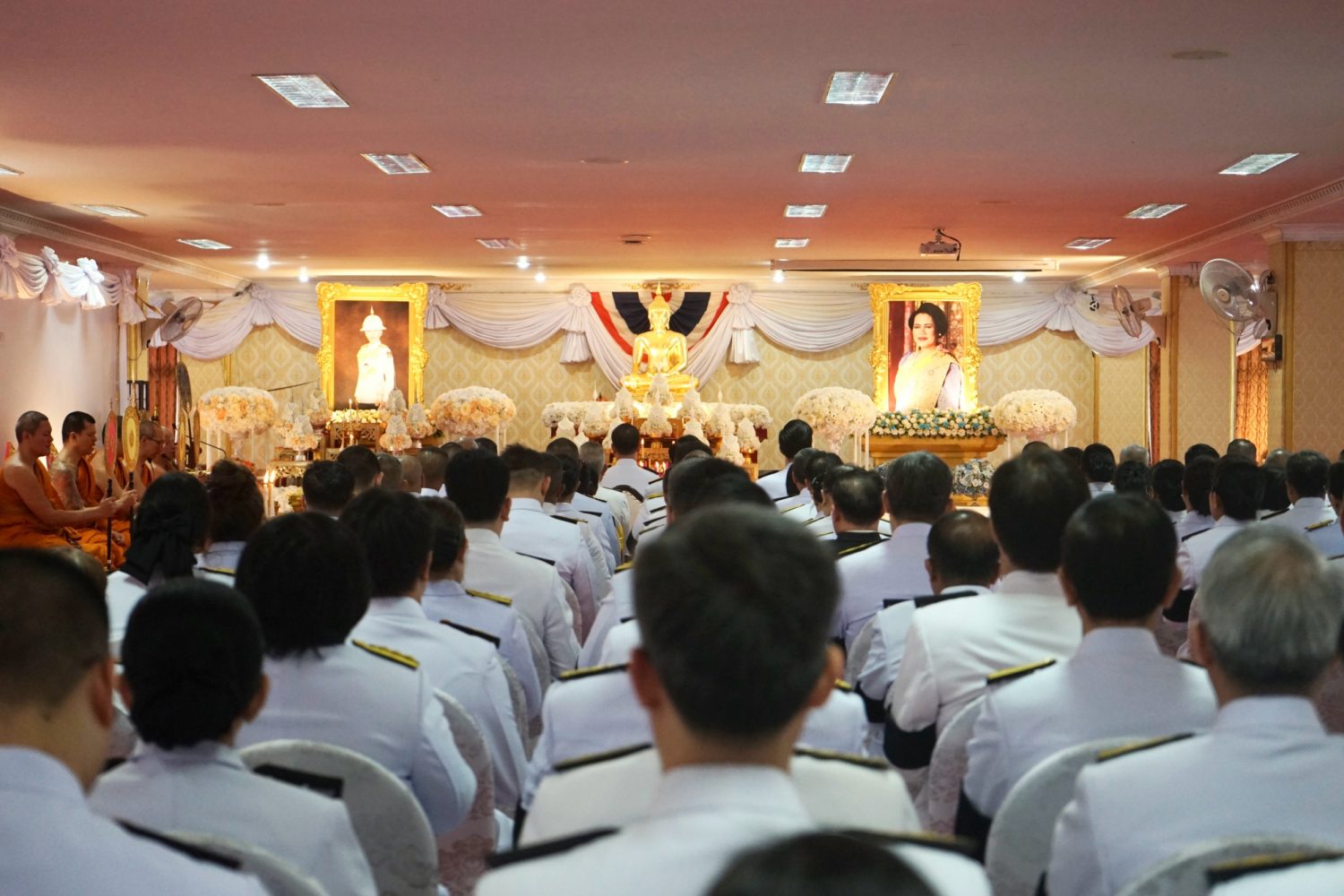 สำนักงานอัยการภาค ๕ มอบหมายผู้แทน เข้าร่วมพิธีบำเพ็ญกุศล ในวาระครบ ๑๐๐ วัน (สตมวาร) แห่งการสิ้นพระชนม์ ถวายเป็นพระกุศลแด่ สมเด็จพระเจ้าลูกเธอ เจ้าฟ้าพัชรกิติยาภา นเรนทิราเทพยวดี กรมหลวงราชสาริณีสิริพัชร มหาวัชรราชธิดา